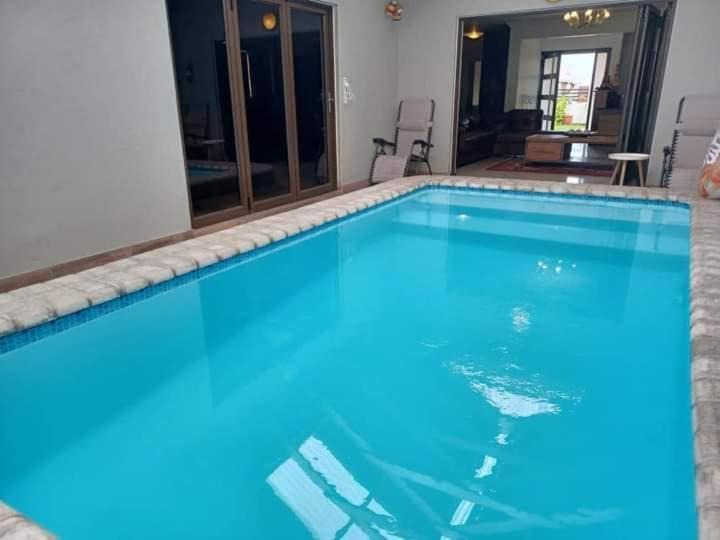 Carlo'S Boutique Guesthouse Walvis Bay Exterior photo