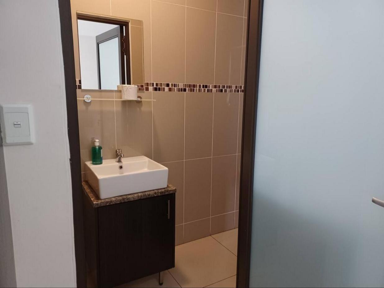 Carlo'S Boutique Guesthouse Walvis Bay Room photo